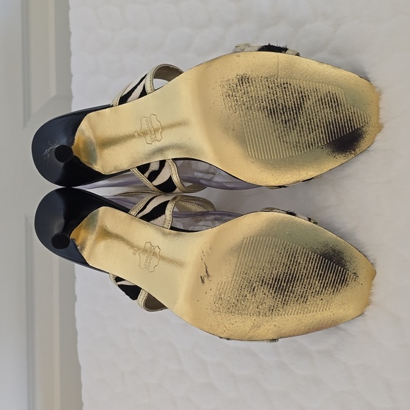 Women's Zebra with Gold Accent Heels - Picture 4 of 7